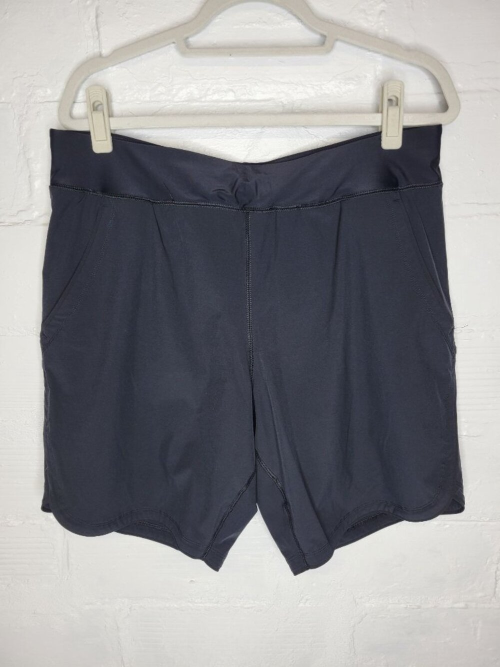 Lands' End Women's Size 14 Swim Shorts Pull On Black
